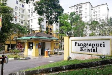 Pangsapuri Kristal (Crystal Tower), Taman Bukit Indah