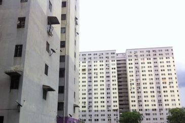 Flat Mutiara Fadason