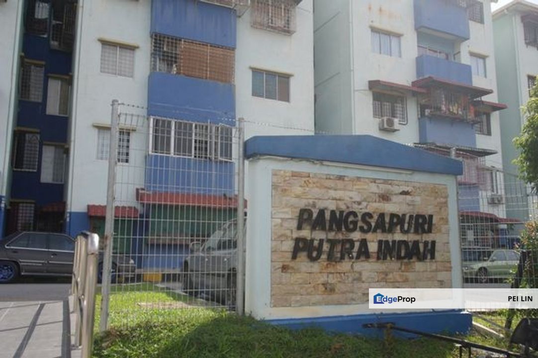 Pangsapuri Putra Indah Taman Pinggiran Putra Seri Kembangan, Selangor, Seri Kembangan
