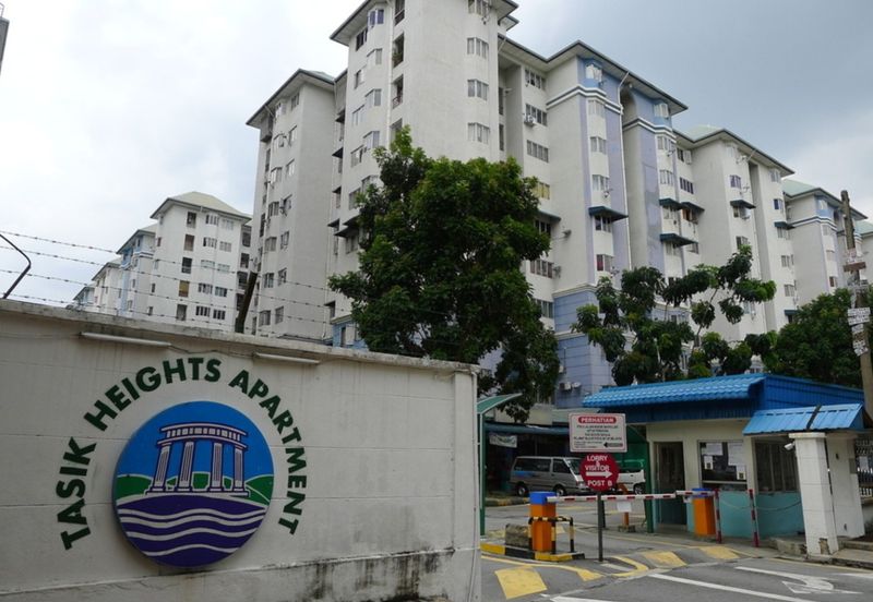 Tasik Heights Apartment
