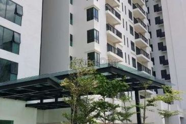 Zefer Hill Residence