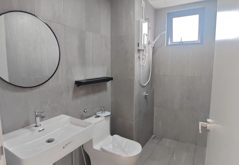 Savvy @ Riana Dutamas