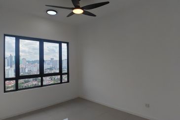 Savvy @ Riana Dutamas