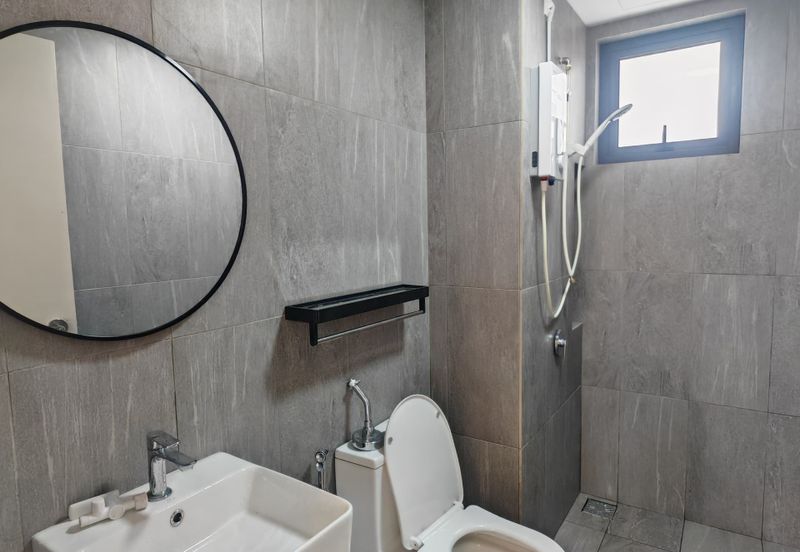 Savvy @ Riana Dutamas