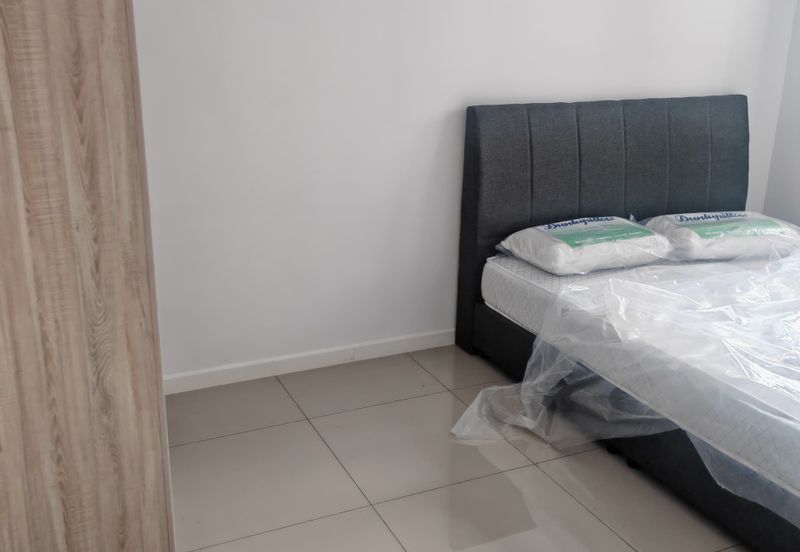 Savvy @ Riana Dutamas