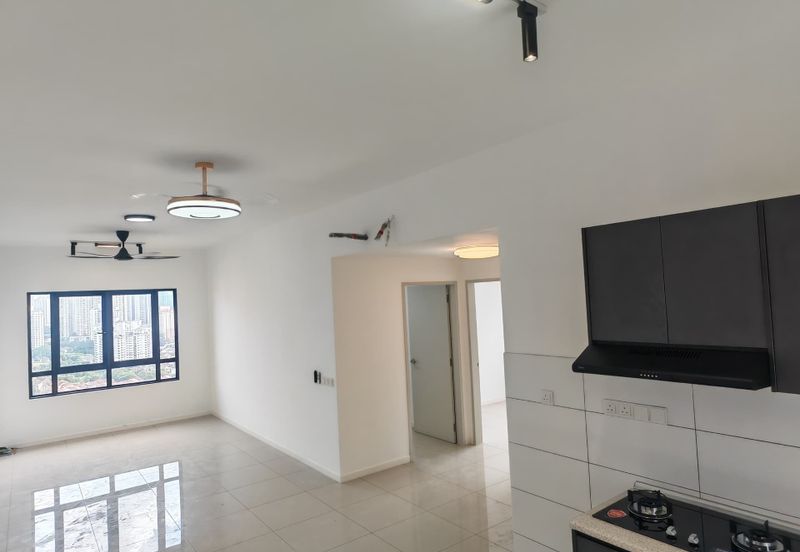 Savvy @ Riana Dutamas