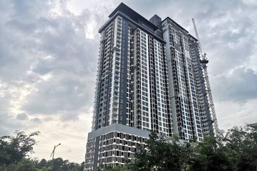 Waltz Residences @ Paradigm Garden City