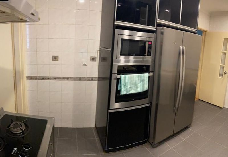 Corinthian Condominium