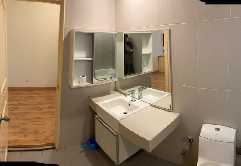 Corinthian Condominium