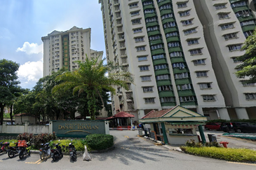 Danau Idaman Condominium