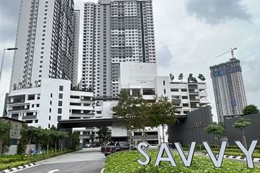 Savvy @ Riana Dutamas