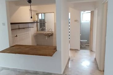 Danau Idaman Condominium