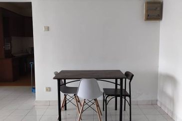 Anjung Hijau (Greenfield Apartment)