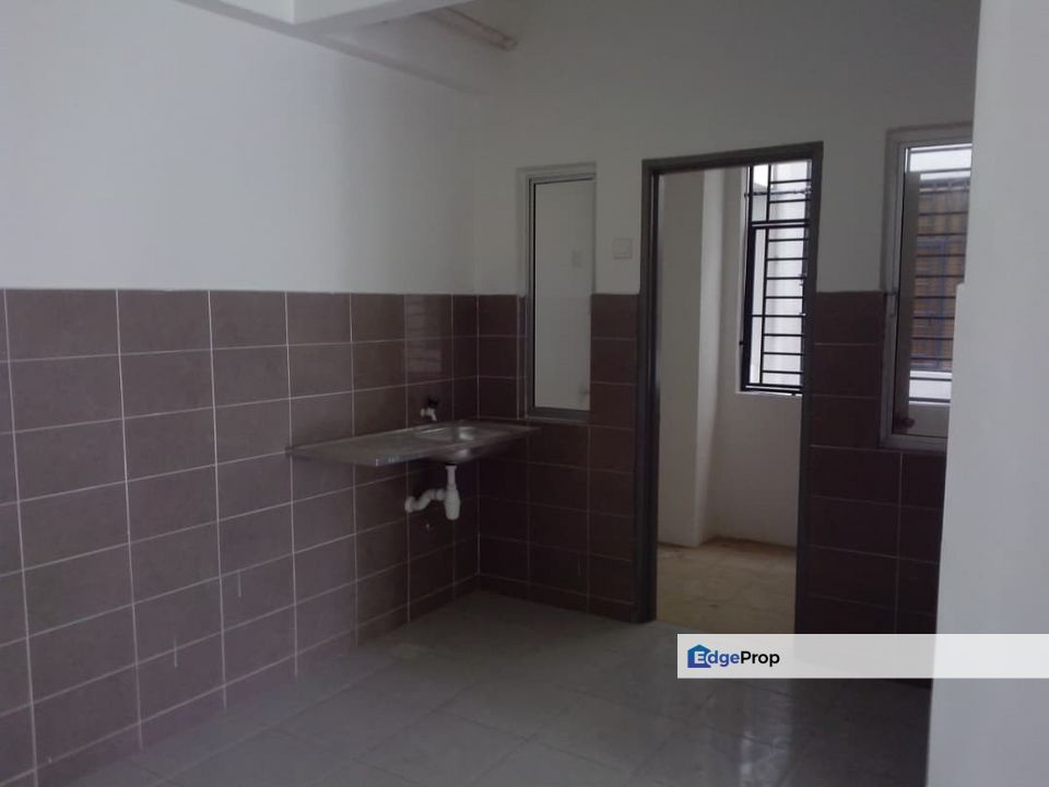 Suria Court Apartment @ Bandar Mahkota Cheras For Rent., Selangor, Cheras South