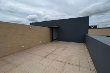 Forest City Fringe Villa , Gelang Patah 