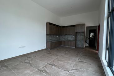 Forest City Fringe Villa , Gelang Patah 