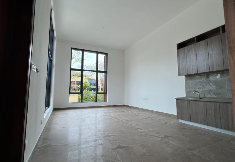 Forest City Fringe Villa , Gelang Patah 