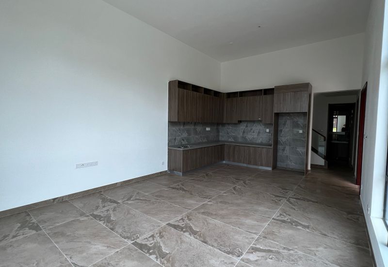 Forest City Fringe Villa , Gelang Patah 