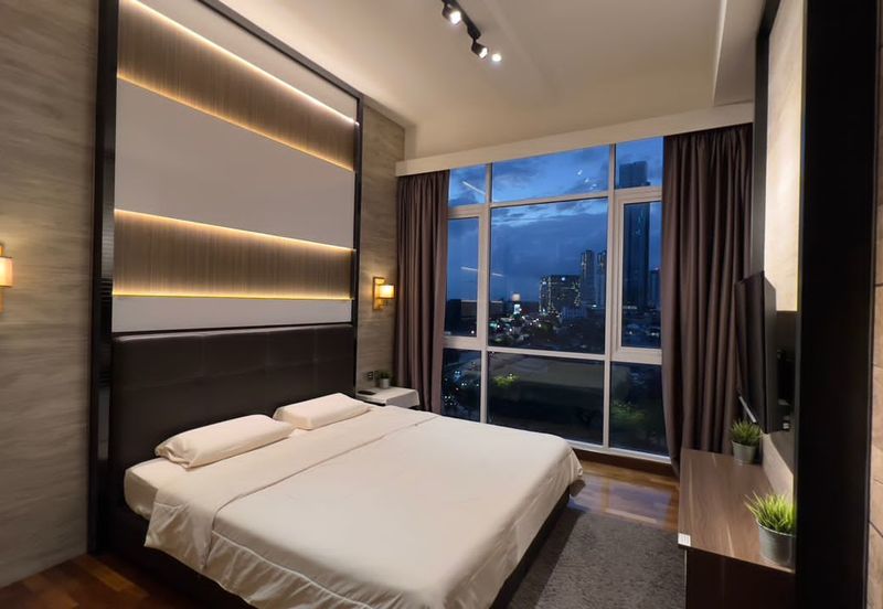 Paragon Suites @ CIQ