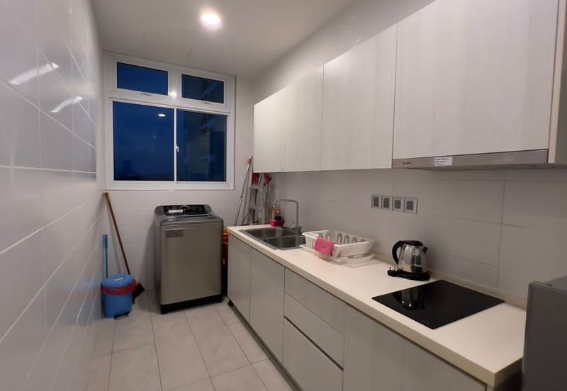 Paragon Suites @ CIQ