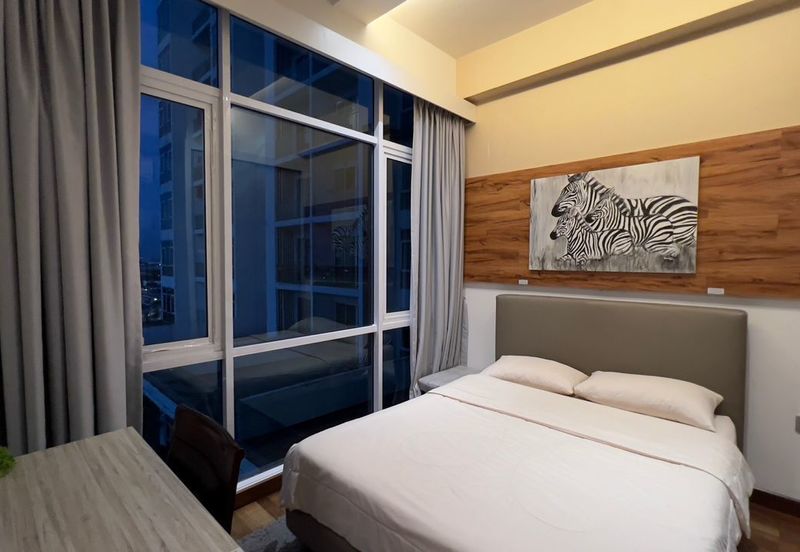 Paragon Suites @ CIQ