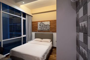 Paragon Suites @ CIQ