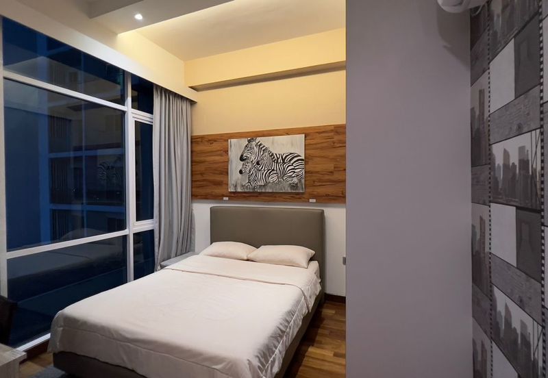 Paragon Suites @ CIQ