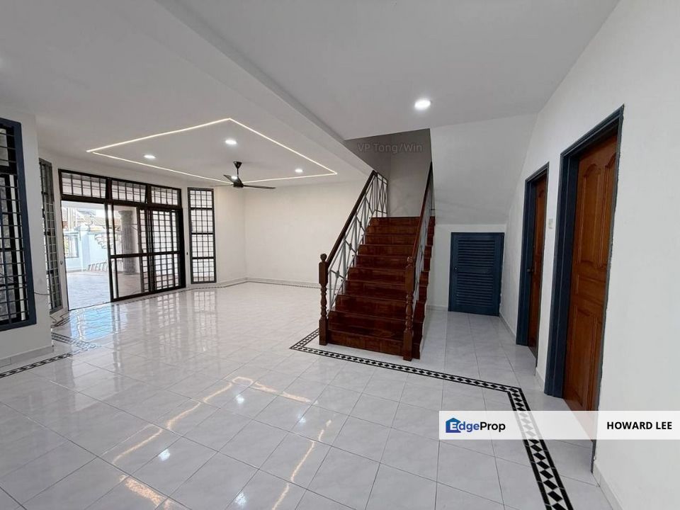 Taman Molek 2 storey terrace house, Johor, Johor Bahru