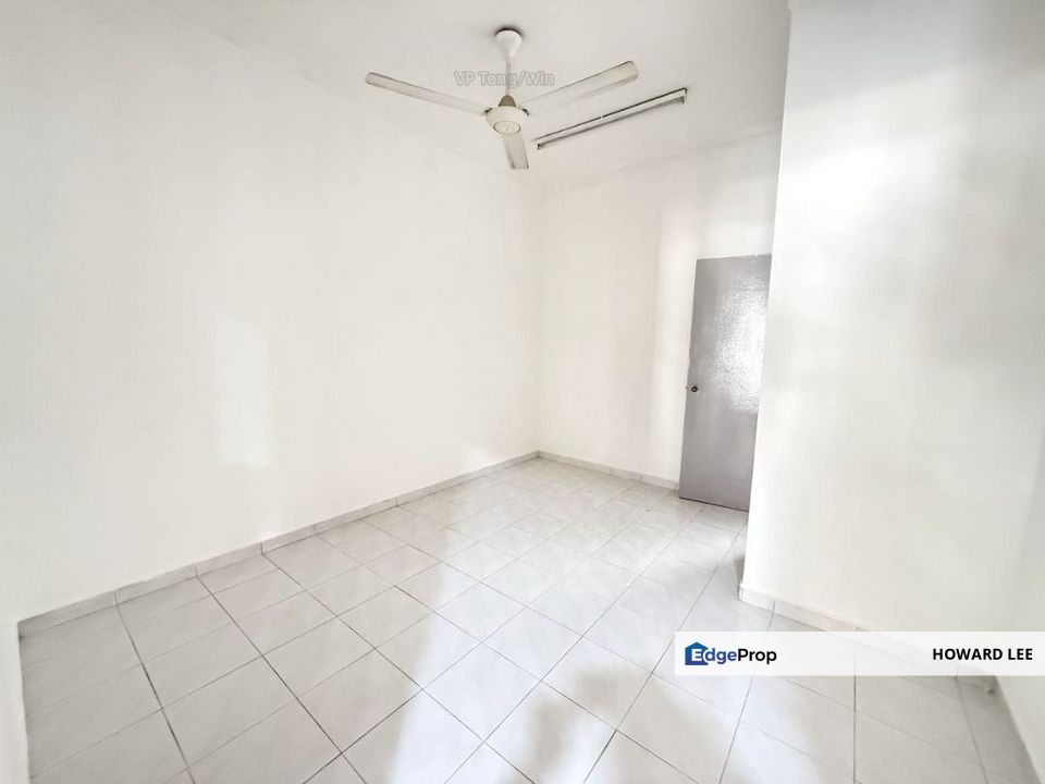 Taman Molek 2 storey terrace house, Johor, Johor Bahru