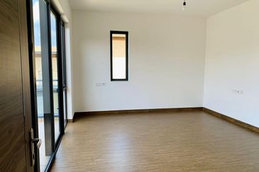 Golf & Resort Forest City, Fringe Villa