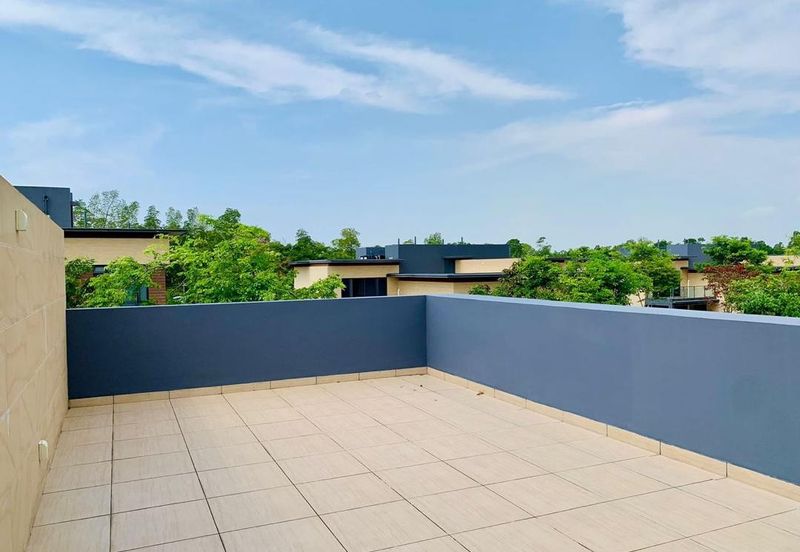 Golf & Resort Forest City, Fringe Villa