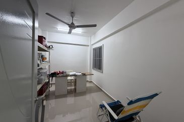 Sri Wangi Apartment