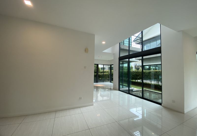 Bayou Creek, Leisure Farm