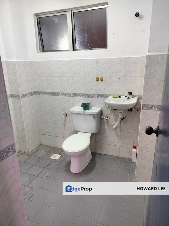 Sri Wangi 3 bedroom layout apartment for sale, Johor, Tampoi