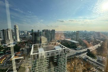 The Astaka @ 1 Bukit Senyum