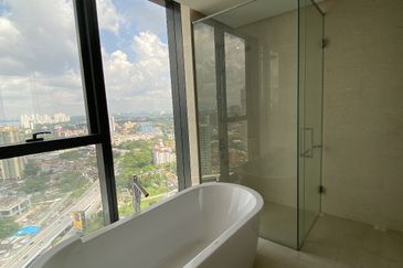 The Astaka @ 1 Bukit Senyum