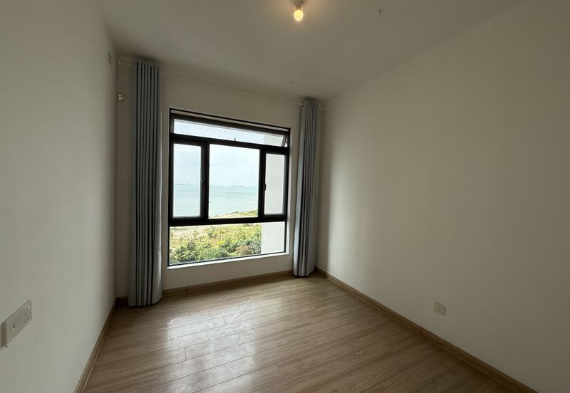 Starview Bay @ Forest City