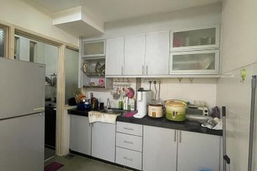 Villa Park Condominium