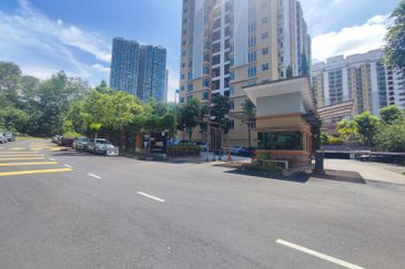 Villa Park Condominium