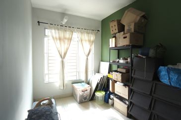 Villa Park Condominium