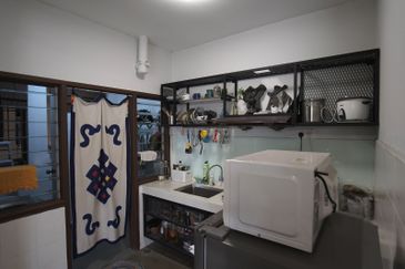 Villa Park Condominium