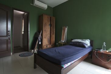 Villa Park Condominium