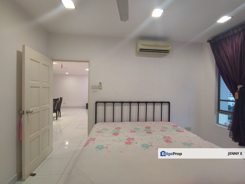 Villa Pavilion, Selangor, Seri Kembangan