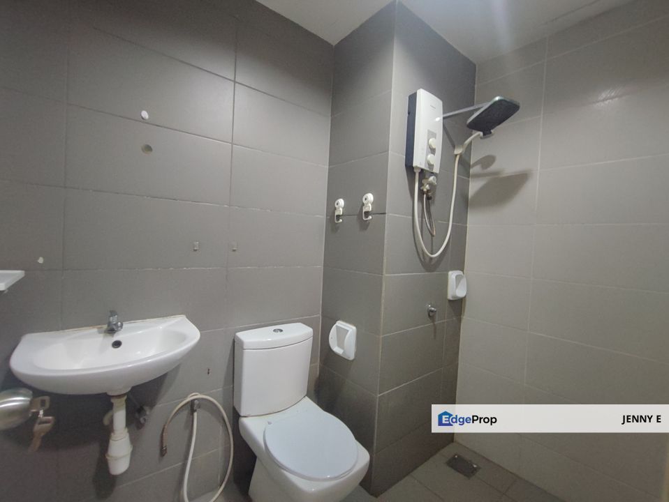 3 Elements Studio @ Seri Kembangan, Partial Furnish, , Selangor, Seri Kembangan