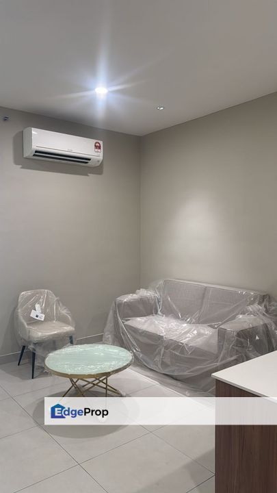 Dorsett Waterfront Condo | Luxury Bathtub | Lakeside View | High Floor | Prime Location | Fully Furnished, Selangor, Subang Jaya