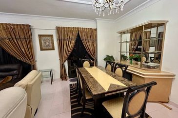 Mutiara Oriental Condominium