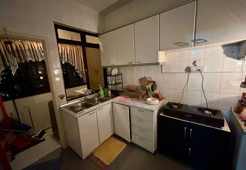 Mutiara Oriental Condominium