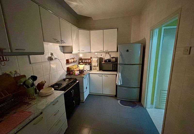 Mutiara Oriental Condominium