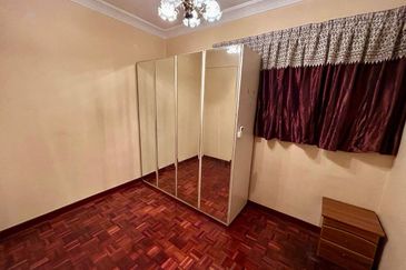 Mutiara Oriental Condominium