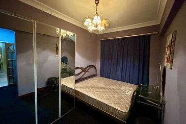 Mutiara Oriental Condominium